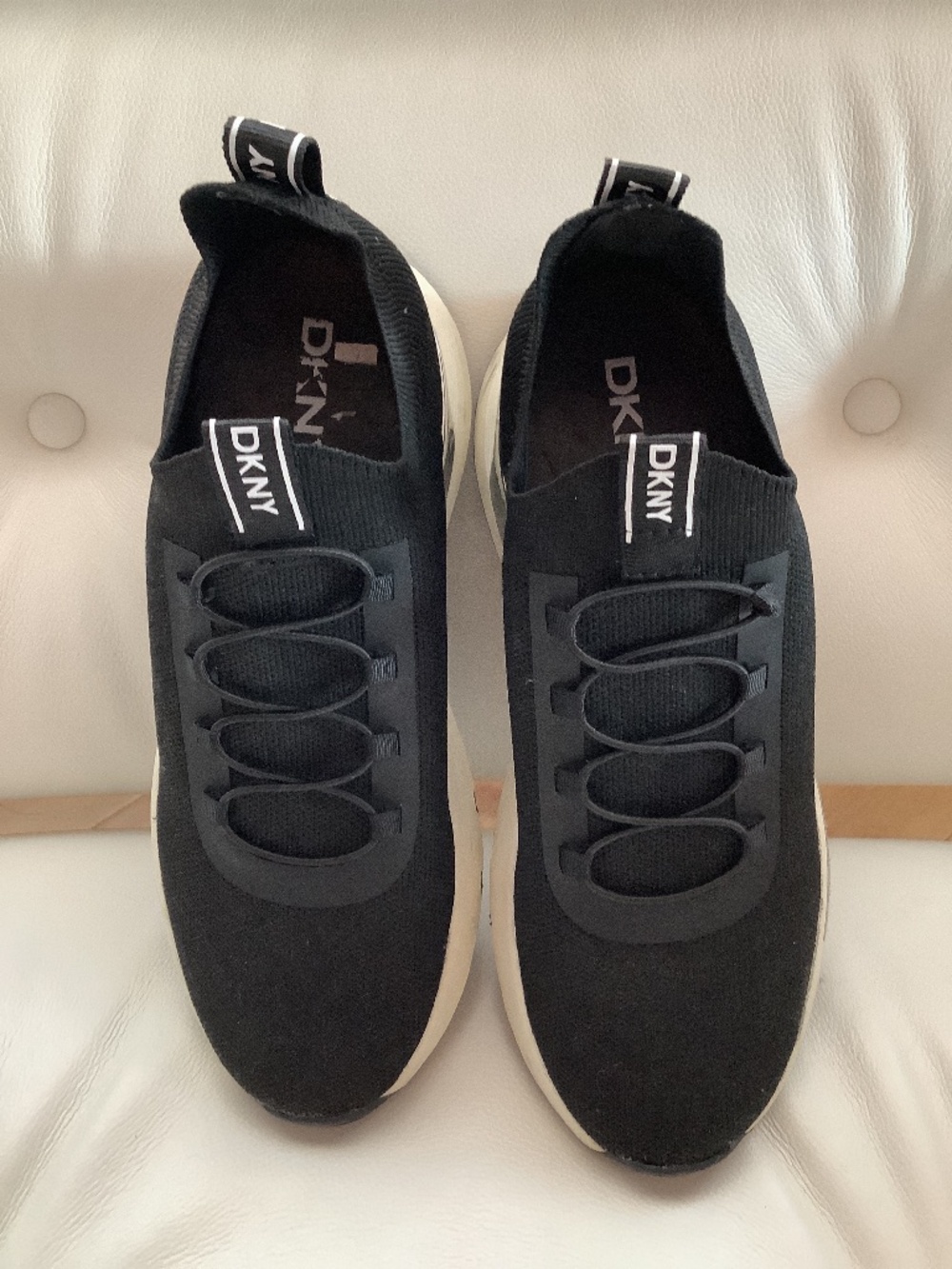 DKNY Dynamic Sneakers 9M/EU40
